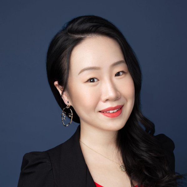 配资在线机构论坛 上海鼓励金融服务企业“走出去”，如何应对地缘、外汇风险？